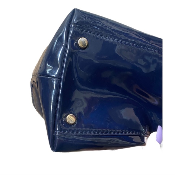 Kate Spade Montrose Elena White and Navy Stripe Patent Leather Chain Purse - Picture 12 of 13